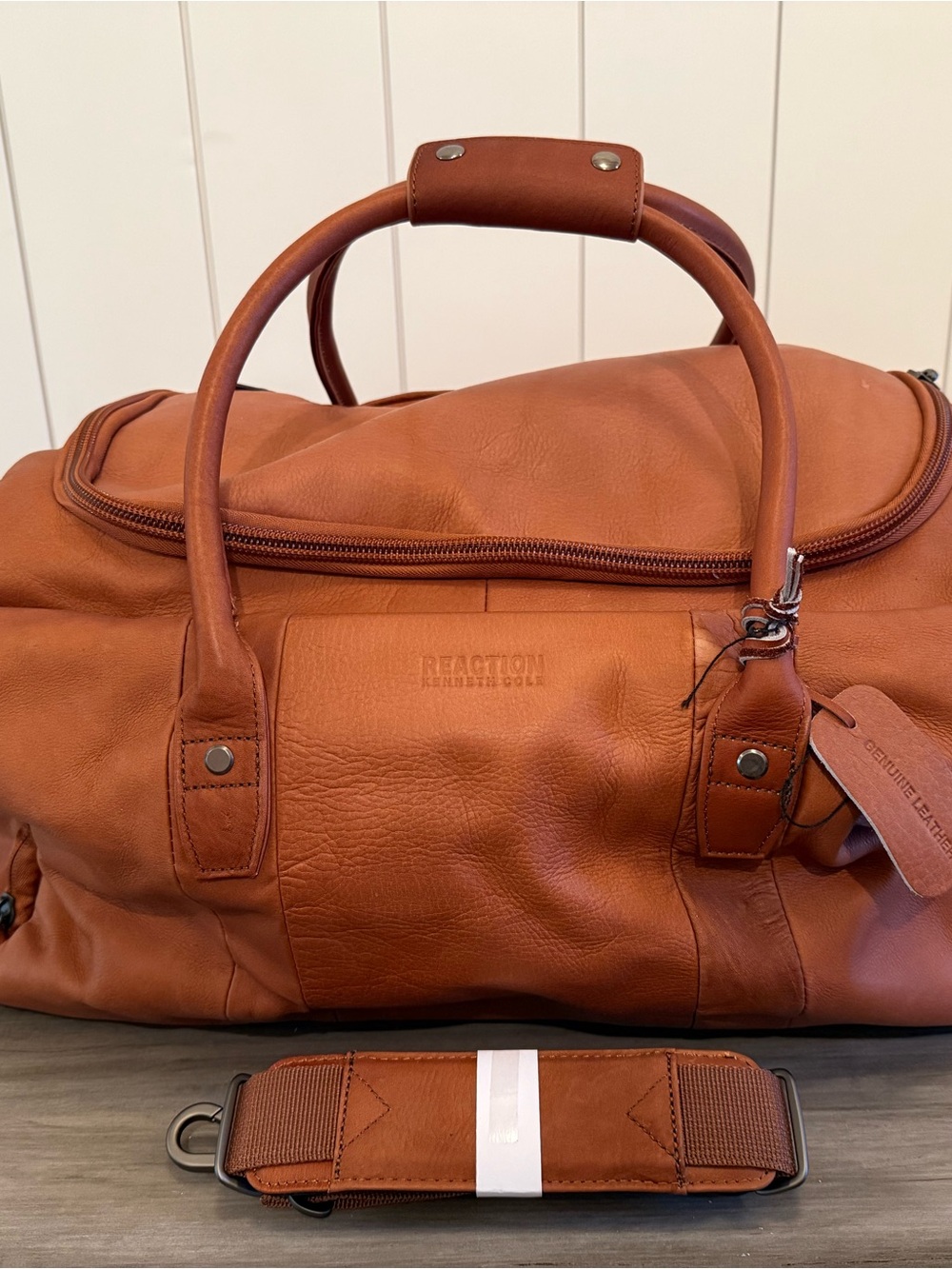 Kenneth Cole Reaction Cognac Brown Leather Duffel Bag